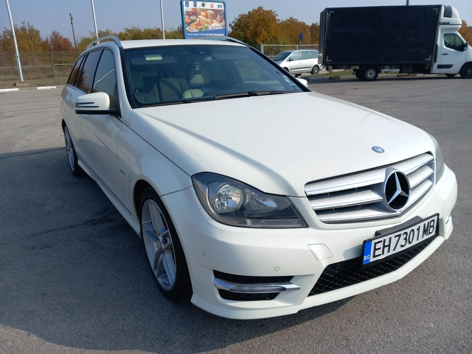 Mercedes-Benz C 250 4matik facelift - изображение 4