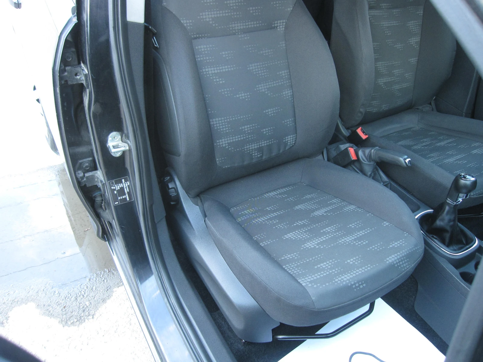 Opel Corsa 1, 2 - изображение 10