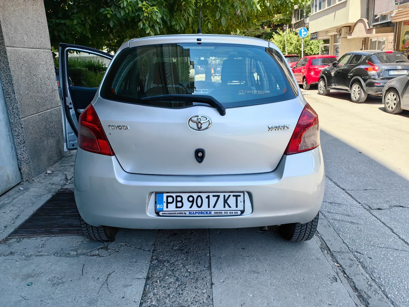 Toyota Yaris 1.3  - изображение 6