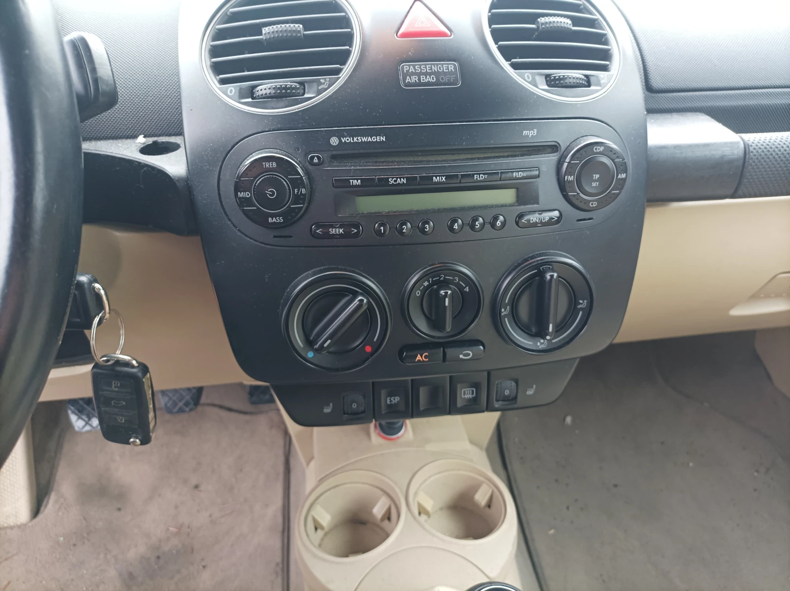 VW New beetle 1.9 TDI -105 KC/   | Mobile.bg   11