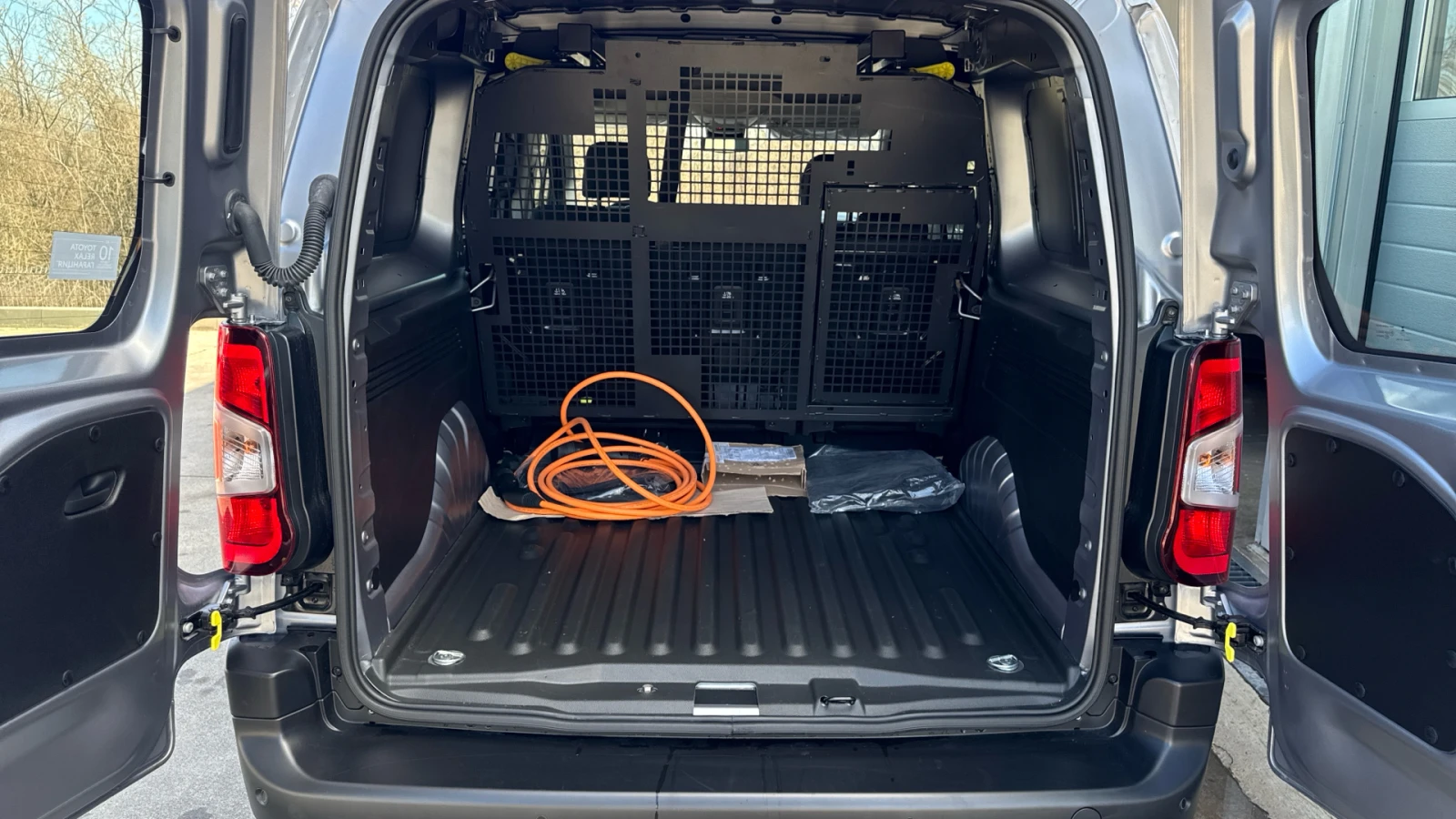 Toyota Proace City BEV | Mobile.bg � ����������� 11