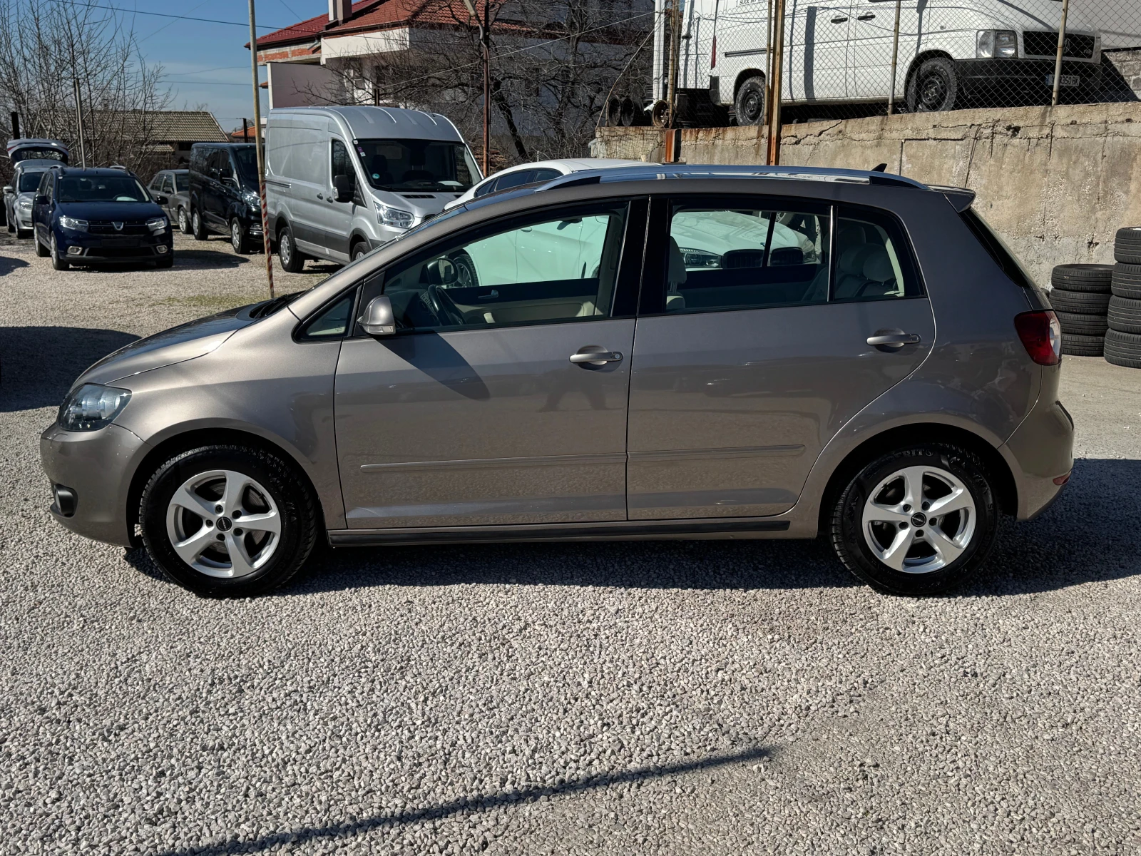 VW Golf Plus 2.0TDI, снимка 6 - Автомобили и джипове - 53783218