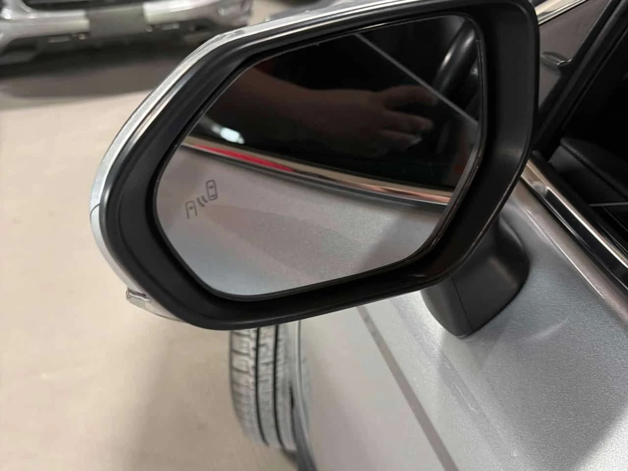 Toyota Camry * Auto * CARFAX * Два ключа * Шибидах * , снимка 10 - Автомобили и джипове - 53901114