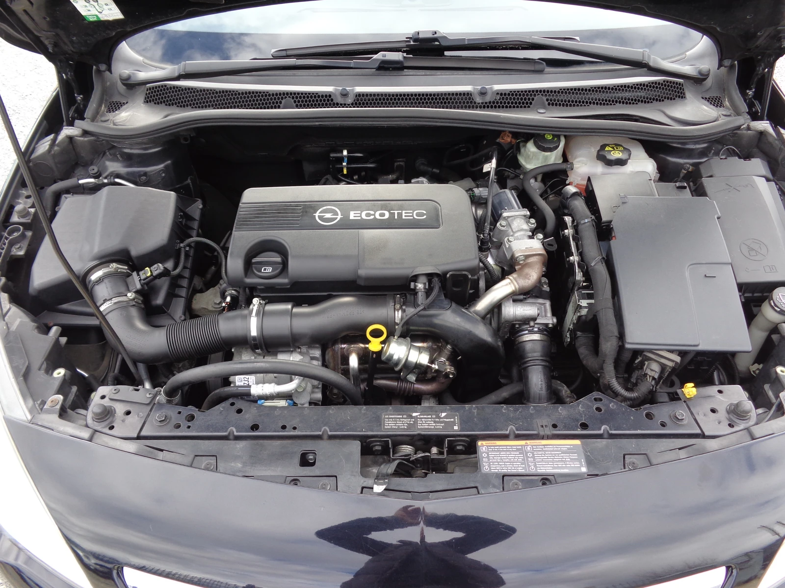 Opel Astra 1.7 CDTI COSMO, снимка 15 - Автомобили и джипове - 54126217