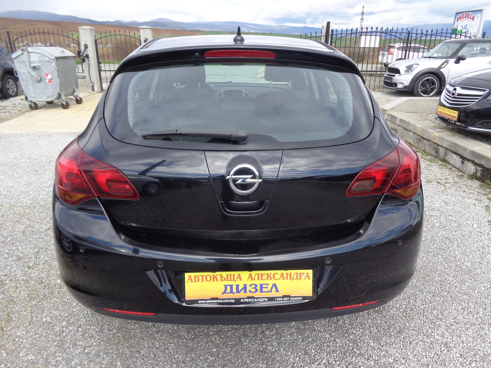 Opel Astra 1.7 CDTI COSMO, снимка 6 - Автомобили и джипове - 54126217