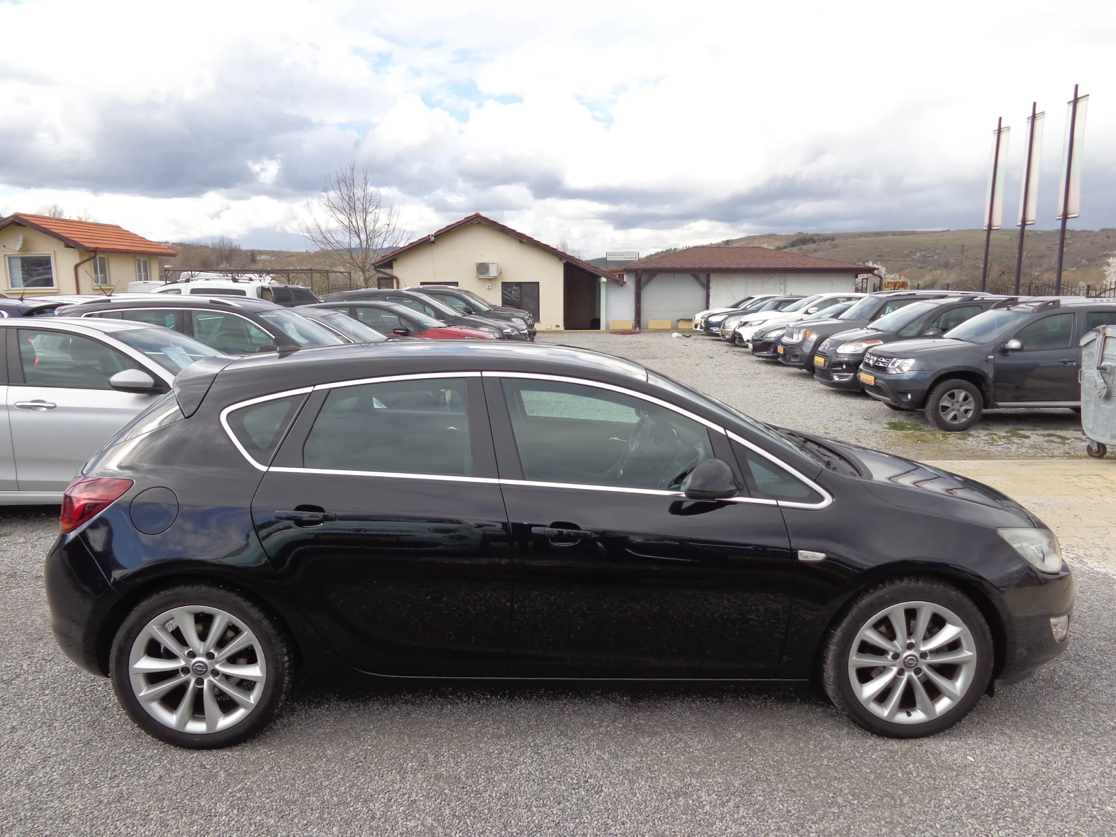 Opel Astra 1.7 CDTI COSMO, снимка 4 - Автомобили и джипове - 54126217