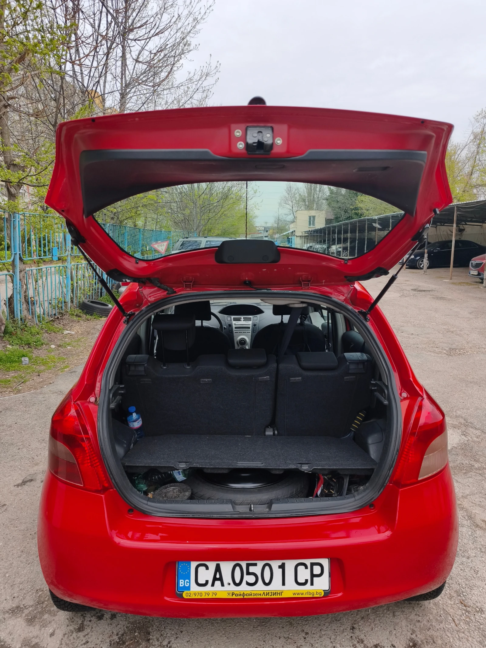 Toyota Yaris, снимка 7 - Автомобили и джипове - 54315076