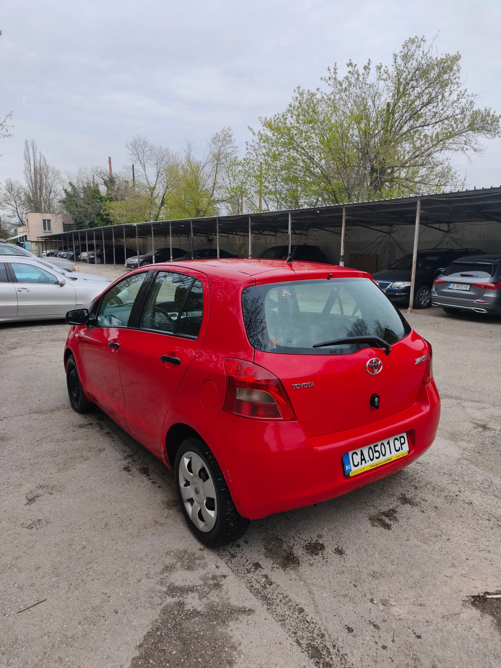 Toyota Yaris, снимка 2 - Автомобили и джипове - 54315076
