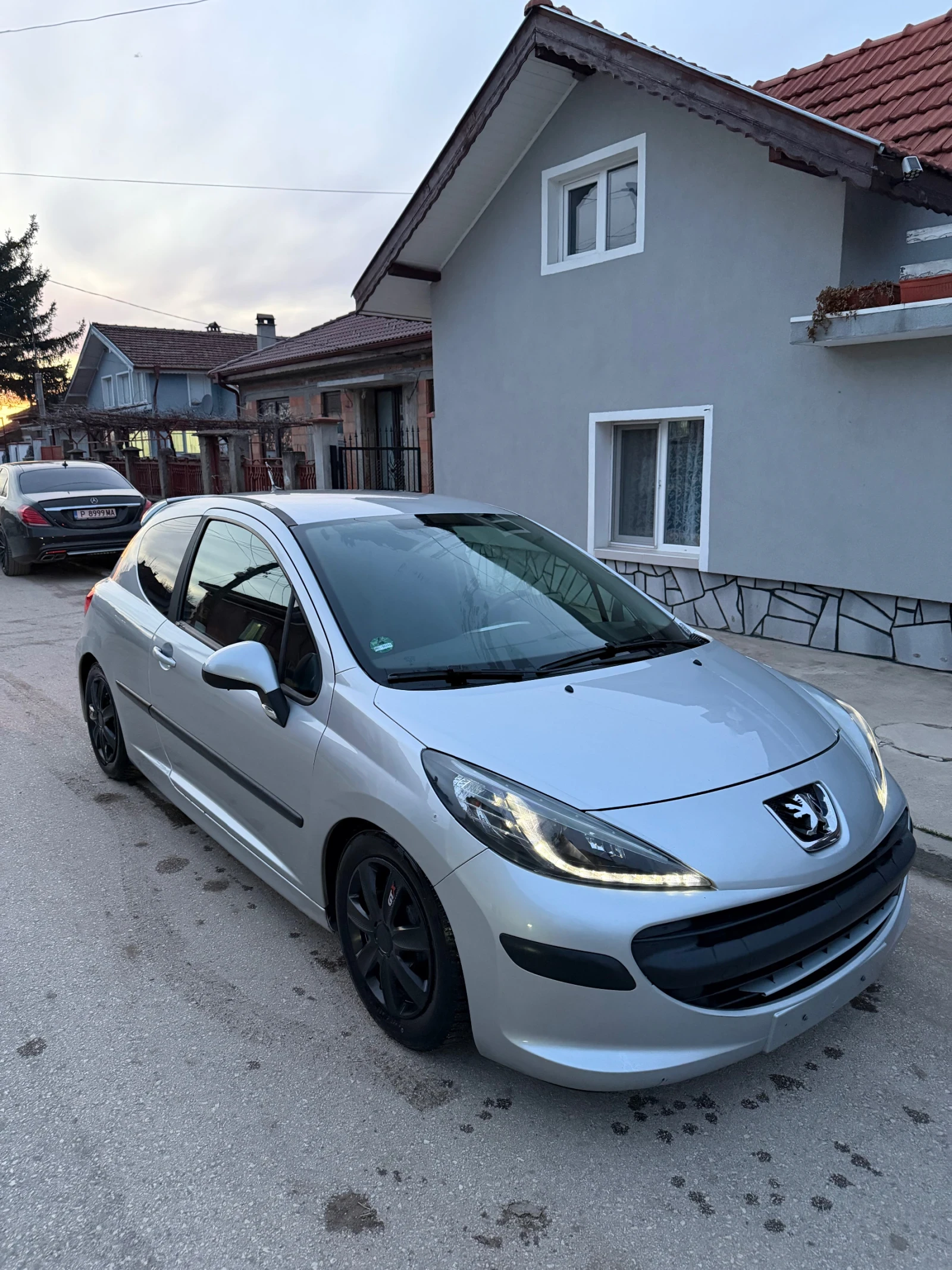 Peugeot 207 1.6HD? 109PS