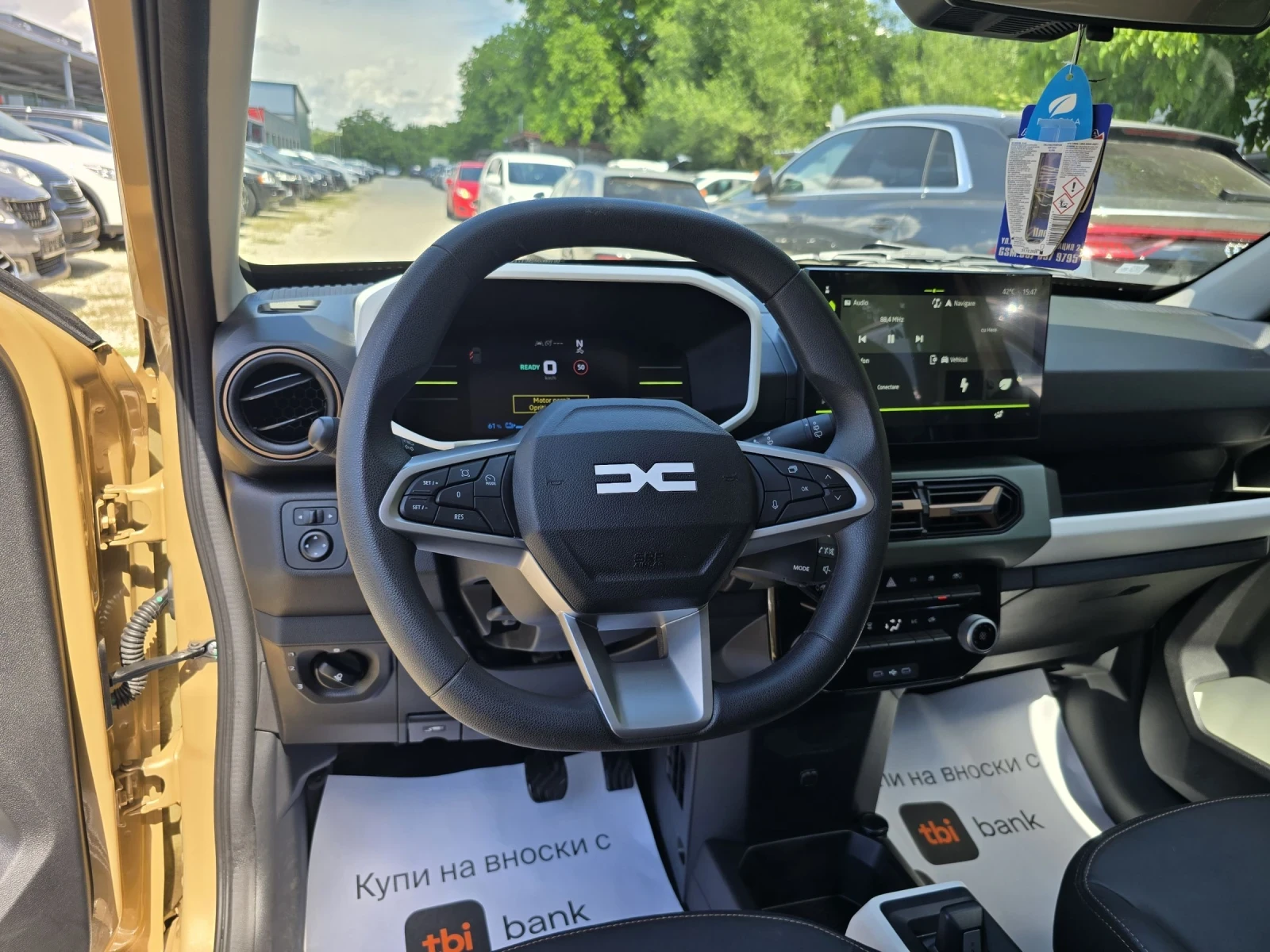 Dacia Spring Extreme 65 CCS Гаранция Лизинг Нова 3000км, снимка 12 - Автомобили и джипове - 54836228