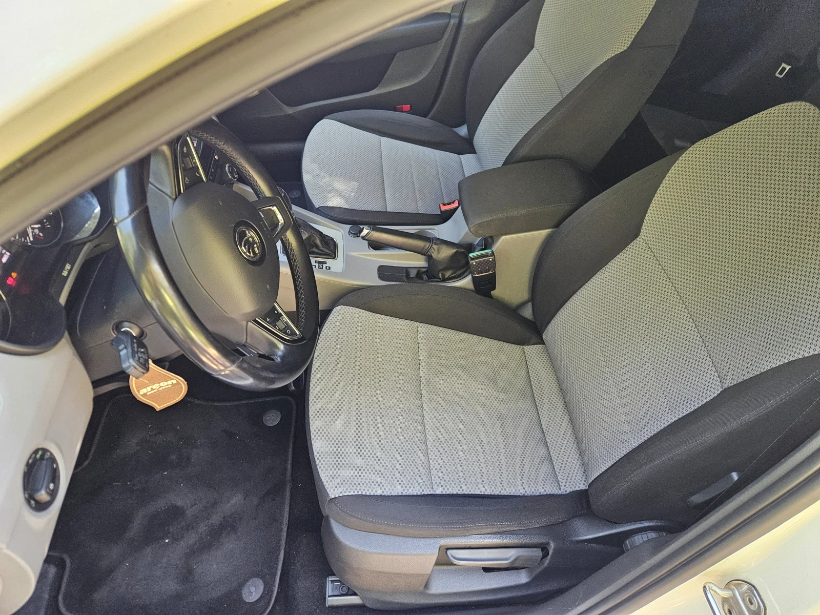 Skoda Octavia 2.0d 150�� | Mobile.bg � ����������� 10