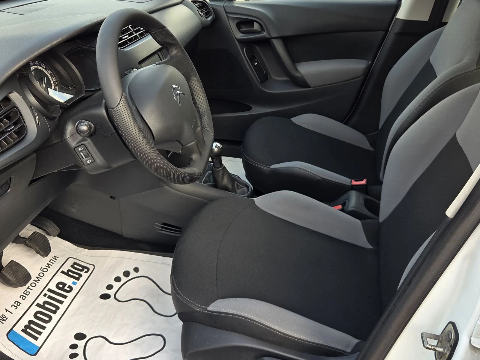 Citroen C3 БЕНЗИН/ЕВРО6, снимка 10 - Автомобили и джипове - 55144900