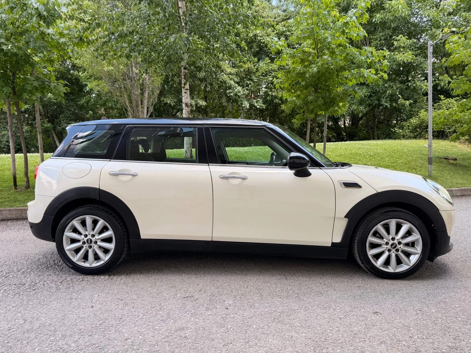 Mini Clubman 2.0d, снимка 8 - Автомобили и джипове - 55176695