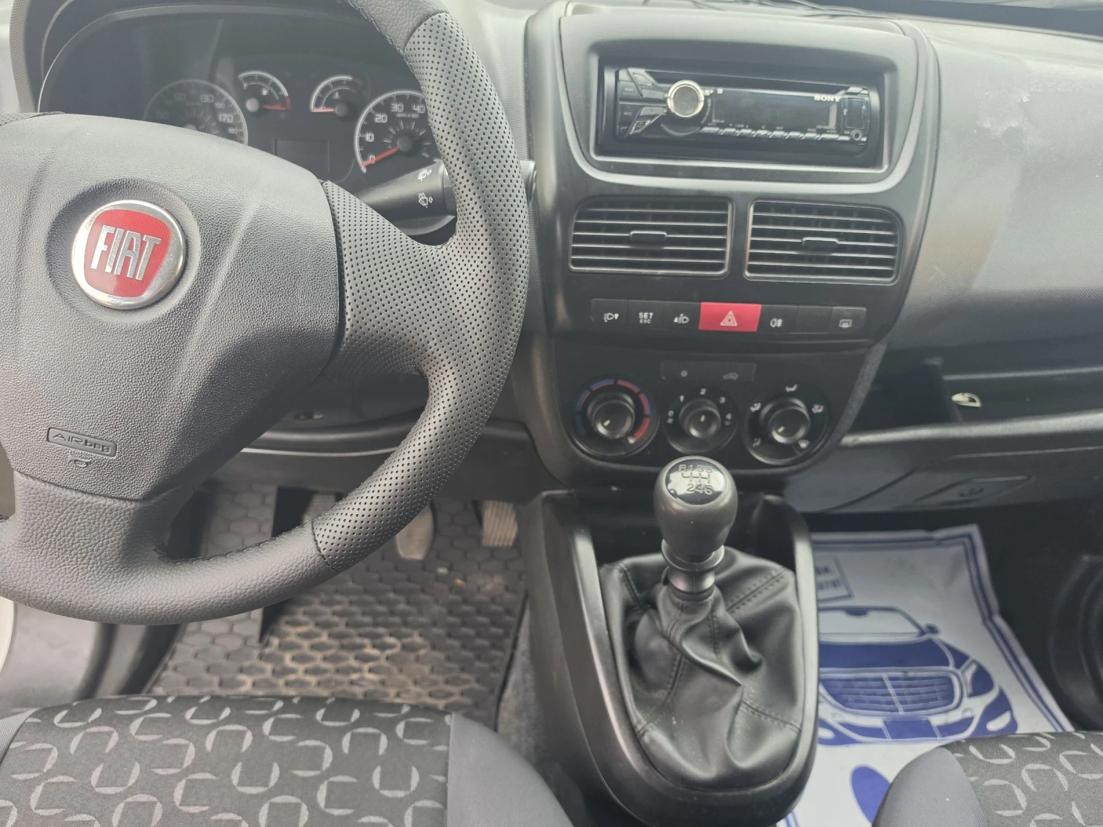 Fiat Doblo 1.6 multijet, снимка 8 - Автомобили и джипове - 55246943