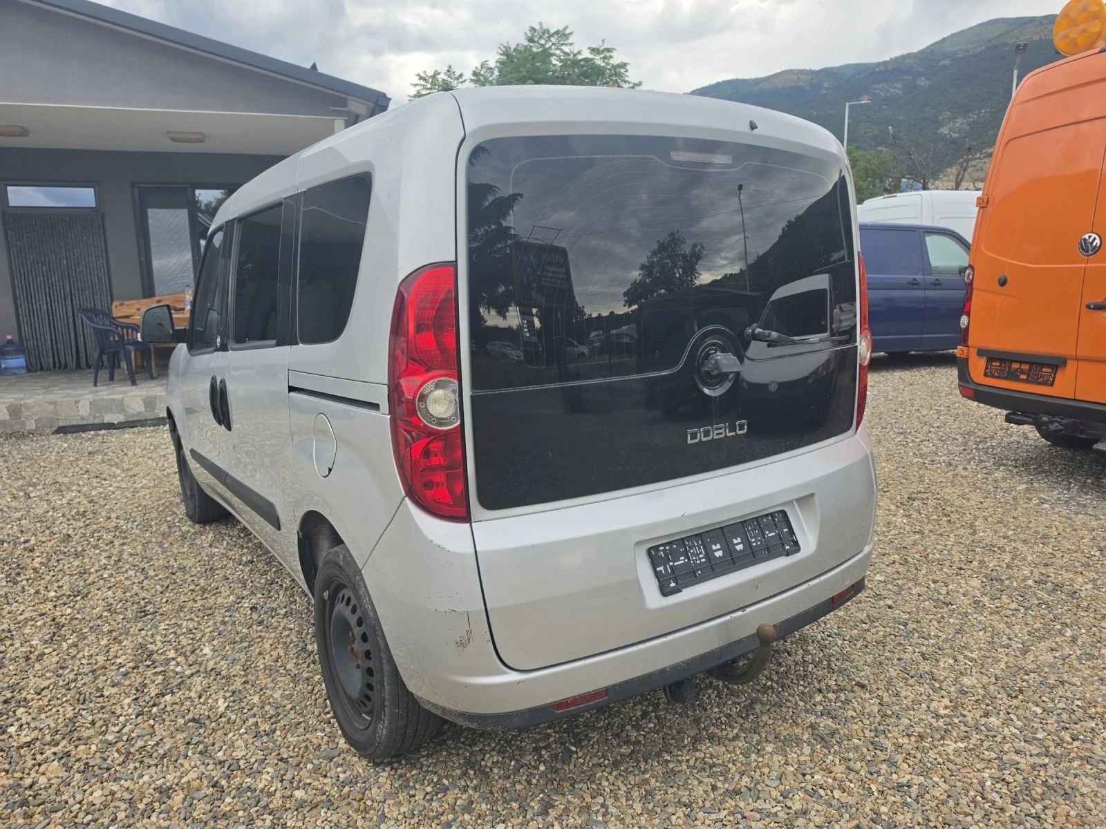 Fiat Doblo 1.6 multijet, снимка 6 - Автомобили и джипове - 55246943