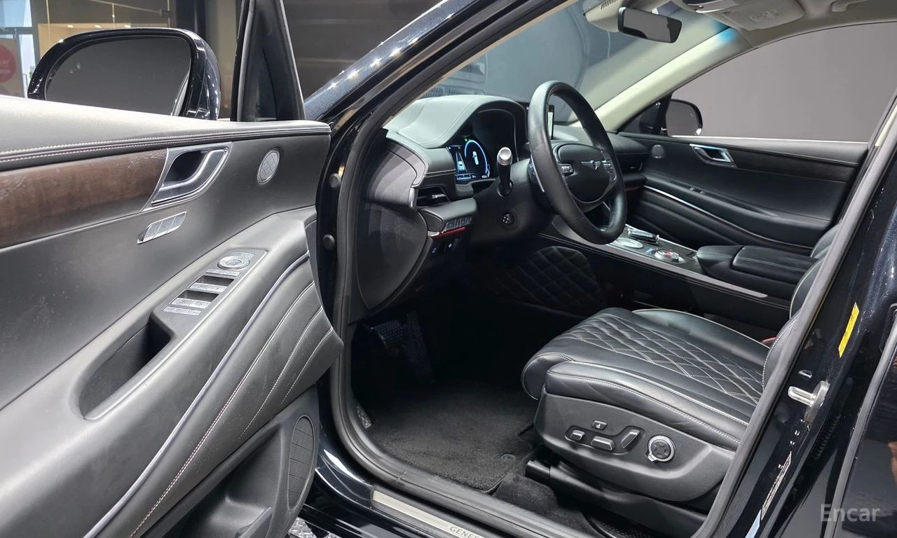 Genesis GV80 3.5T AWD* DISTRONIC* 360* ХЕДЪП* МАСАЖ* ВАКУУМ* , снимка 6 - Автомобили и джипове - 55689105
