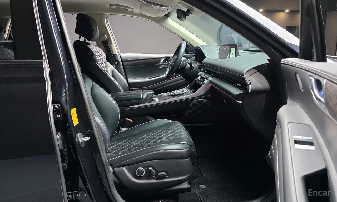 Genesis GV80 3.5T AWD* DISTRONIC* 360* ХЕДЪП* МАСАЖ* ВАКУУМ* , снимка 7 - Автомобили и джипове - 55689105