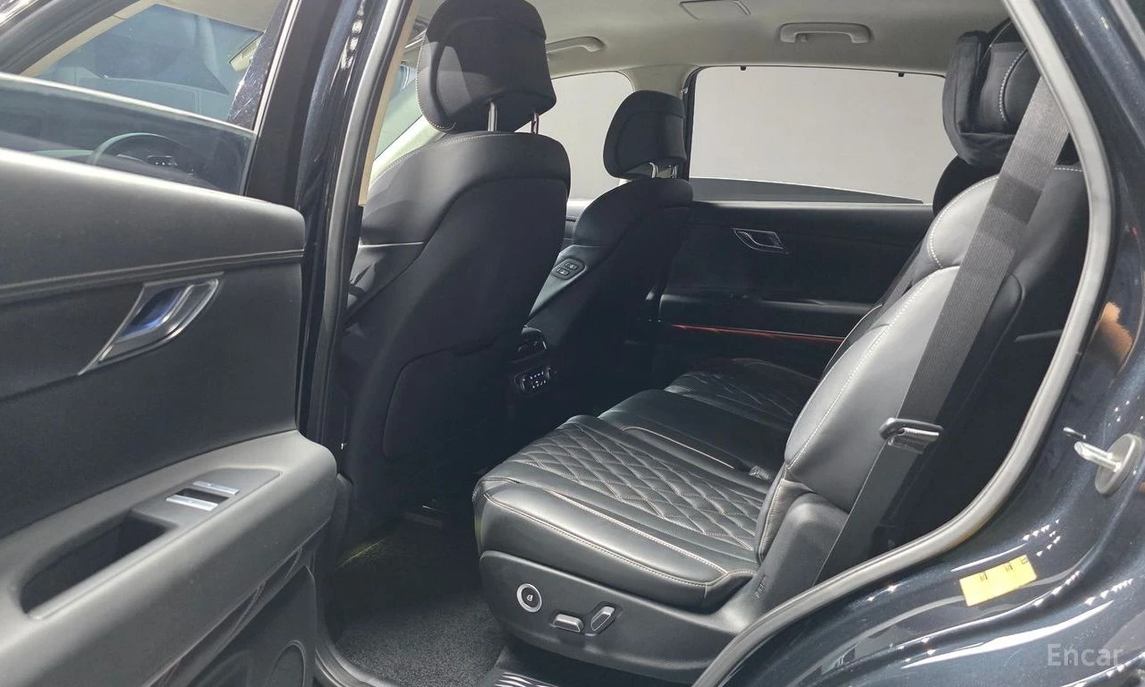 Genesis GV80 3.5T AWD* DISTRONIC* 360* ХЕДЪП* МАСАЖ* ВАКУУМ* , снимка 16 - Автомобили и джипове - 55689105