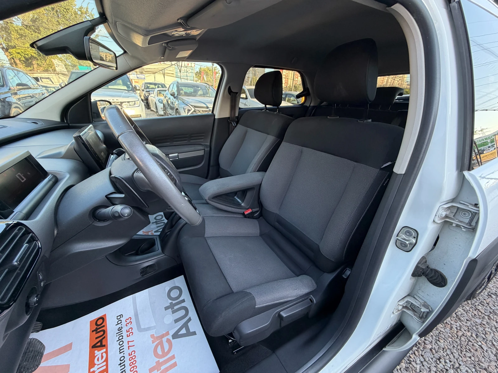 Citroen C4 Cactus 1.2i AUT/NAVI/КАМЕРА/РЕАЛНИ КИЛОМЕТРИ, снимка 7 - Автомобили и джипове - 55729089