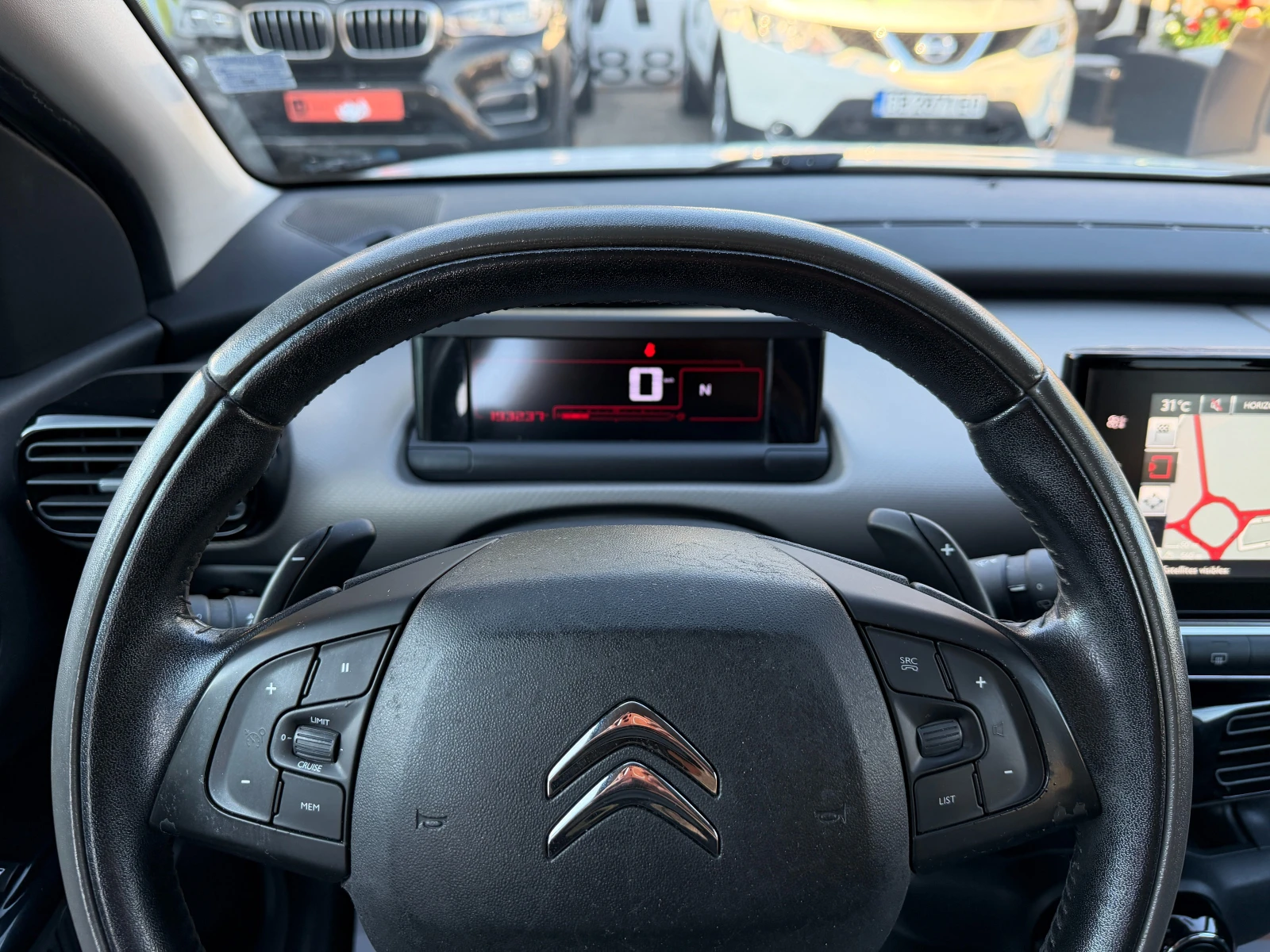 Citroen C4 Cactus 1.2i AUT/NAVI/КАМЕРА/РЕАЛНИ КИЛОМЕТРИ, снимка 10 - Автомобили и джипове - 55729089