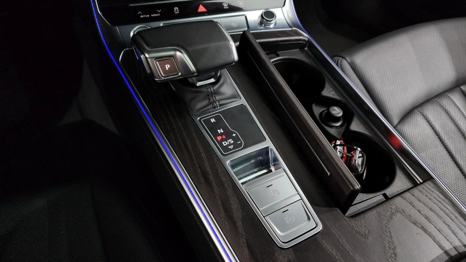 Audi A6, снимка 12 - Автомобили и джипове - 55833771