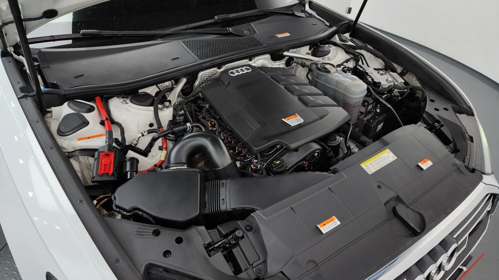 Audi A6, снимка 5 - Автомобили и джипове - 55833771