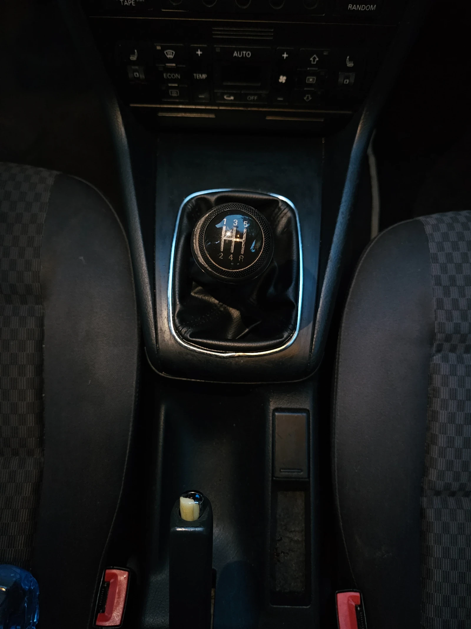 Audi A4, снимка 10 - Автомобили и джипове - 56096040