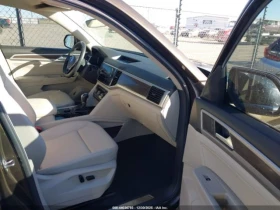 VW Atlas R-LINE* AWD* Digital* м.Точки* Подгрев* 7-местен - 13300 € / 26012.54 лв. - 44412905 10