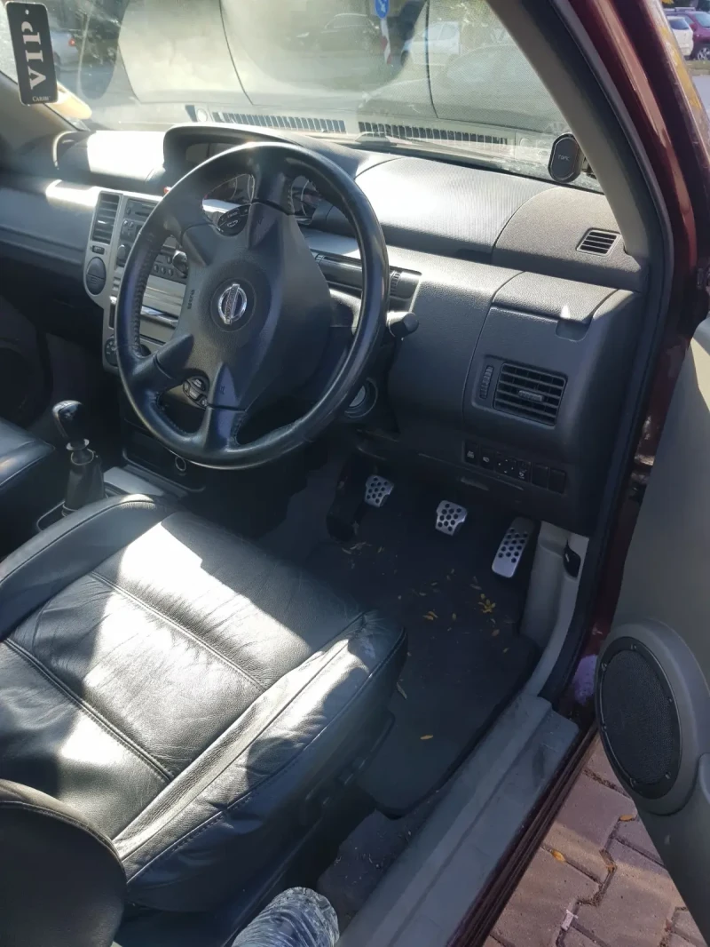 Nissan X-trail, снимка 6 - Автомобили и джипове - 51335012