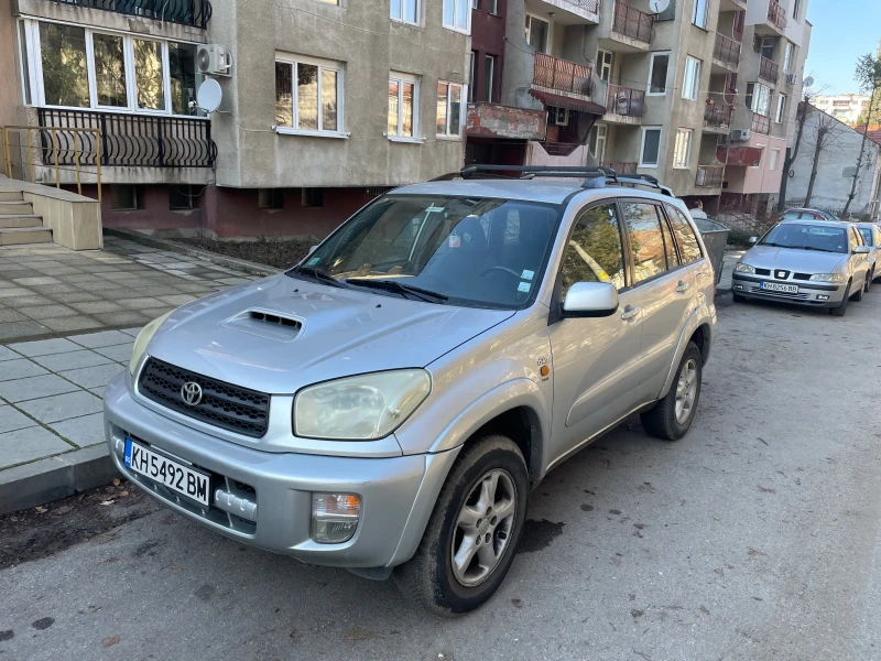 Toyota Rav4, снимка 5 - Автомобили и джипове - 47086864