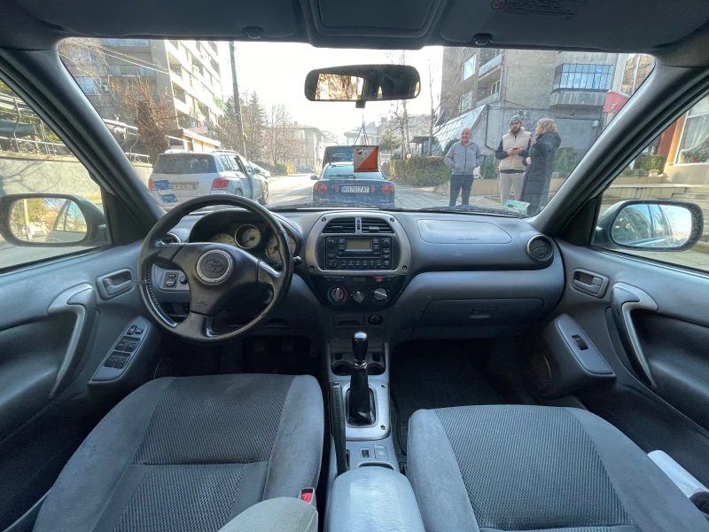 Toyota Rav4, снимка 8 - Автомобили и джипове - 47086864