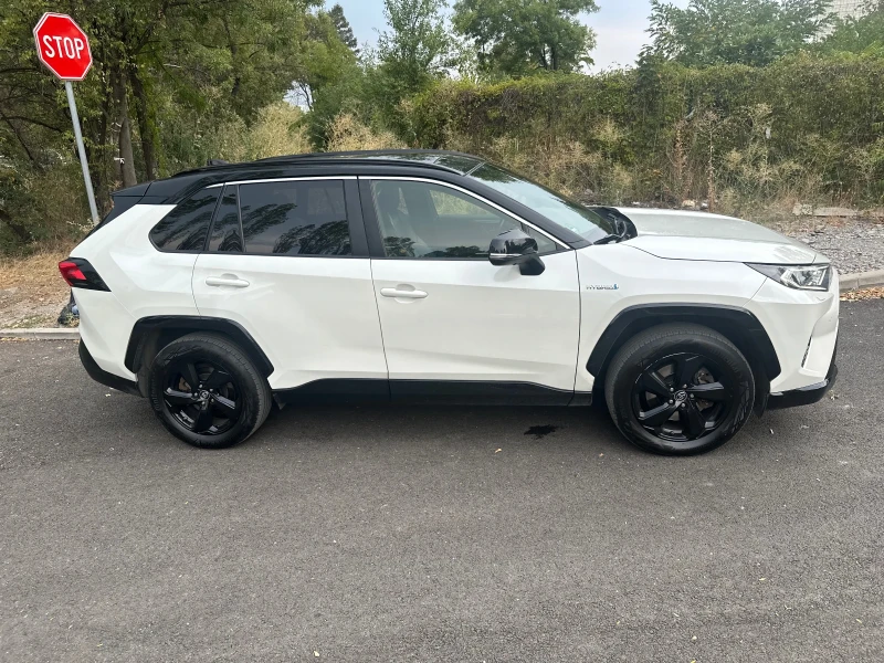 Toyota Rav4 220 HP Hybrid Гаранция, снимка 12 - Автомобили и джипове - 47420672