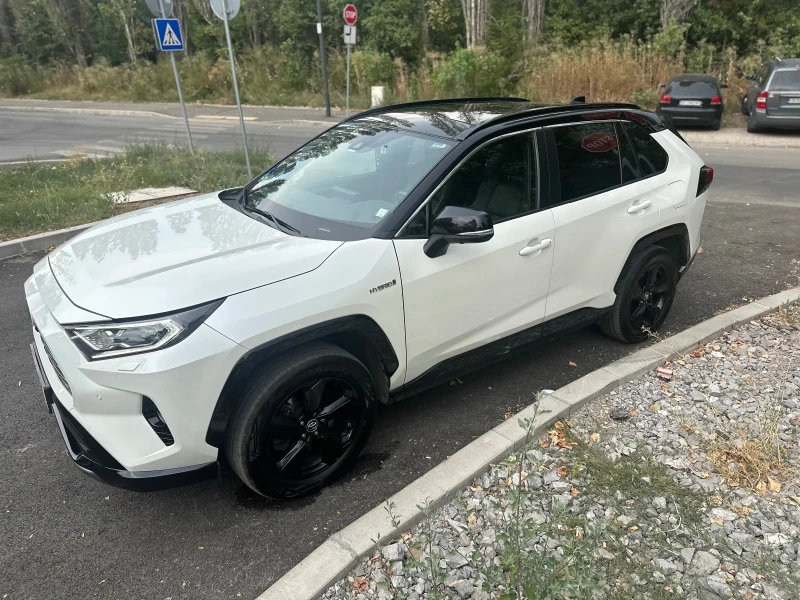 Toyota Rav4 220 HP Hybrid Гаранция, снимка 3 - Автомобили и джипове - 47420672