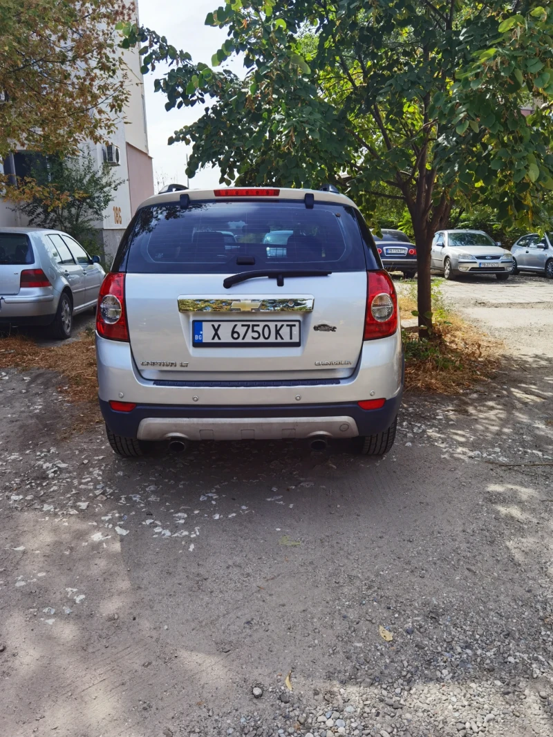 Chevrolet Captiva 2.0D, снимка 4 - Автомобили и джипове - 49005731