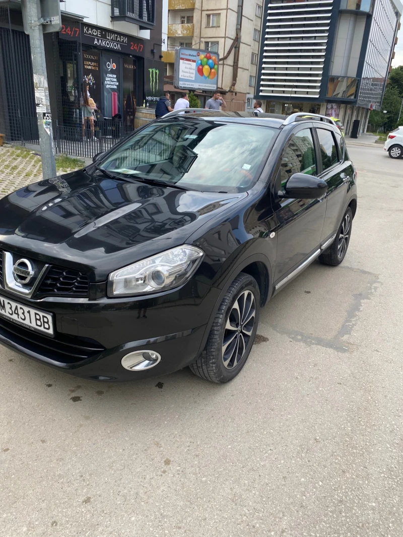 Nissan Qashqai, снимка 1 - Автомобили и джипове - 49392468