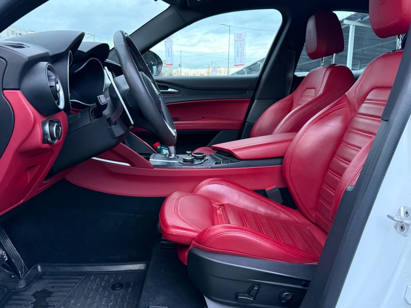 Alfa Romeo Stelvio Q4 , снимка 7 - Автомобили и джипове - 52613807