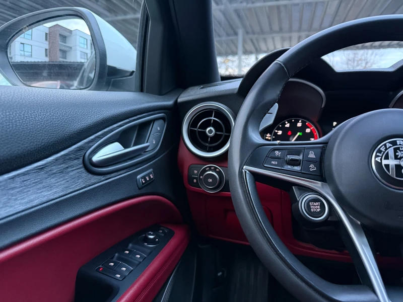 Alfa Romeo Stelvio Q4 , снимка 12 - Автомобили и джипове - 52613807