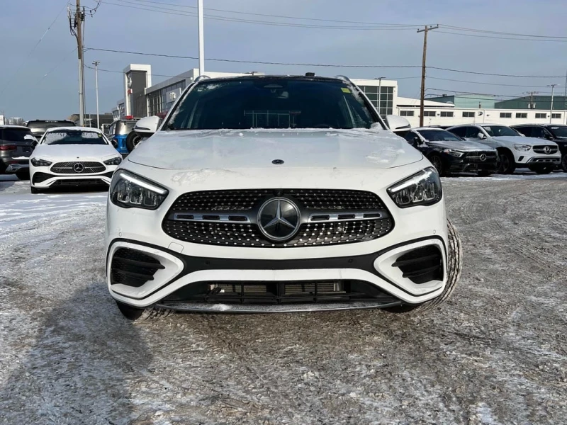 Mercedes-Benz GLA 250 * 250 * CARFAX * ФИНАНСИРАНЕ* , снимка 2 - Автомобили и джипове - 52801160