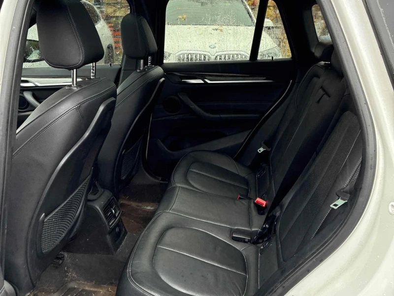 BMW X1 * xDrive28i * CARFAX * БЕЗ ПЪРВОНАЧАЛНА ВНОСКА, снимка 15 - Автомобили и джипове - 52835247