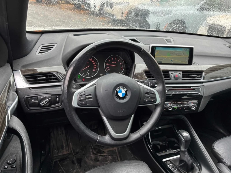 BMW X1 * xDrive28i * CARFAX * БЕЗ ПЪРВОНАЧАЛНА ВНОСКА, снимка 14 - Автомобили и джипове - 52835247