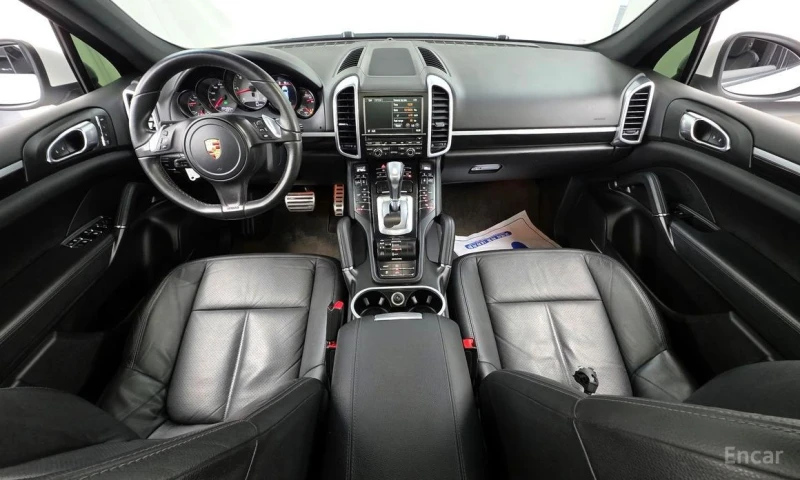 Porsche Cayenne, снимка 7 - Автомобили и джипове - 53133460