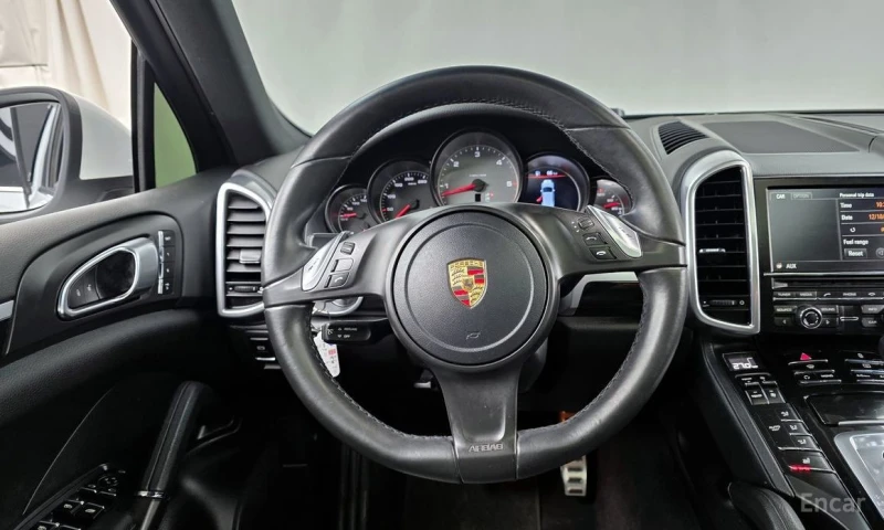 Porsche Cayenne, снимка 13 - Автомобили и джипове - 53133460