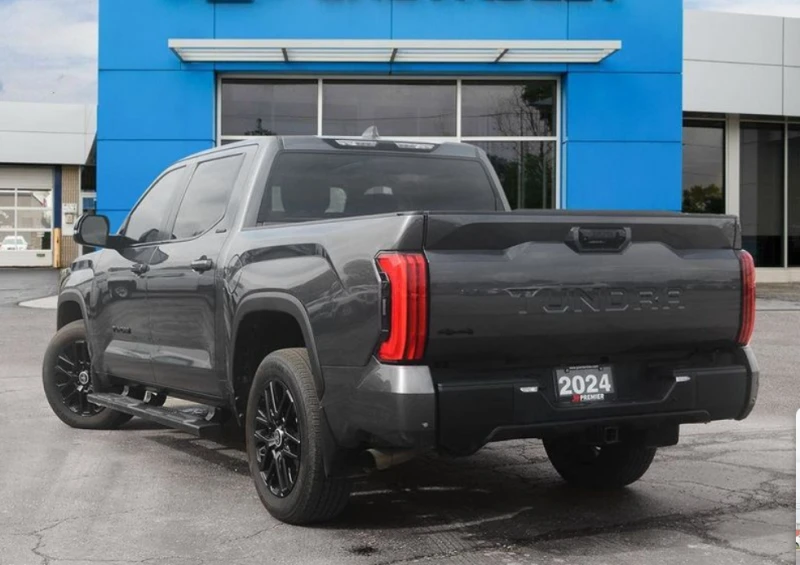 Toyota Tundra Limited | Running Boards  | Adaptive Cruise Contro, снимка 4 - Автомобили и джипове - 53284151