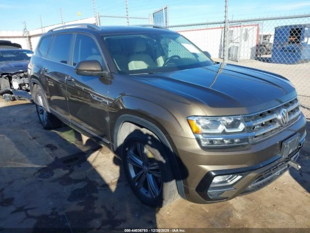 VW Atlas R-LINE* AWD* Digital* м.Точки* Подгрев* 7-местен - изображение 3