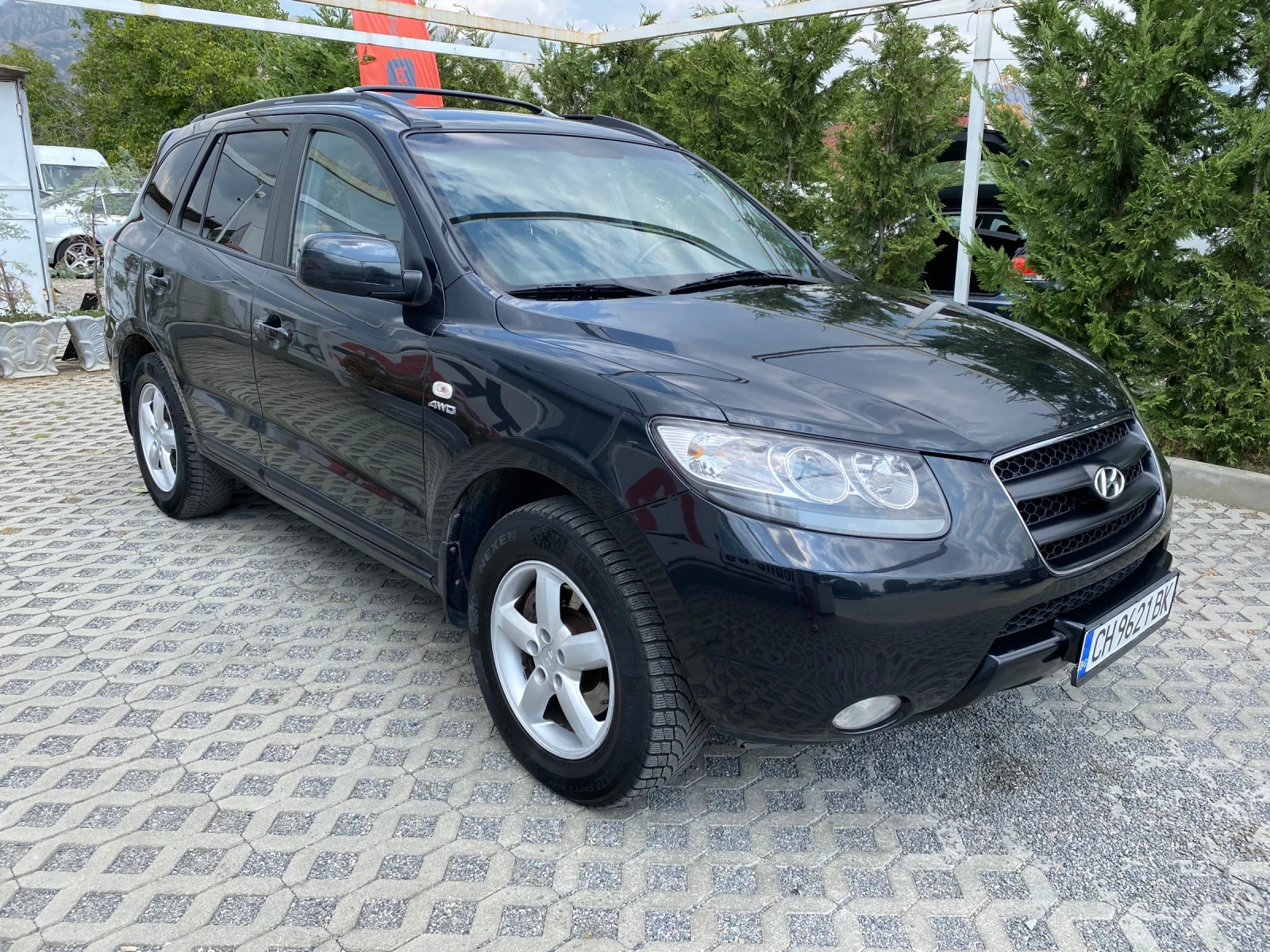 Hyundai Santa fe 2.7i-190кс= 4х4= АВТОМАТ= ГАЗ* LANDI RENZO* = ПОДГ - изображение 2