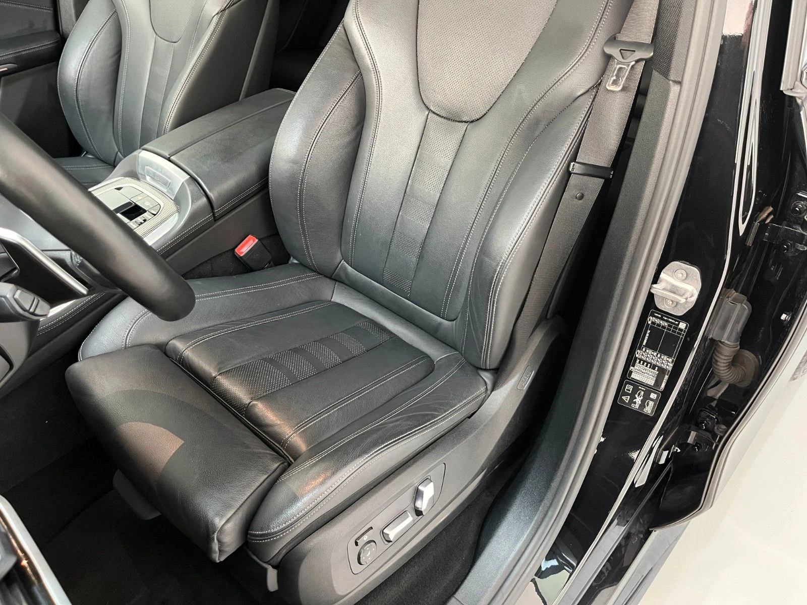 BMW X5 xDrive* 30D* Laser* Pano* M Sport* Head-up - изображение 5