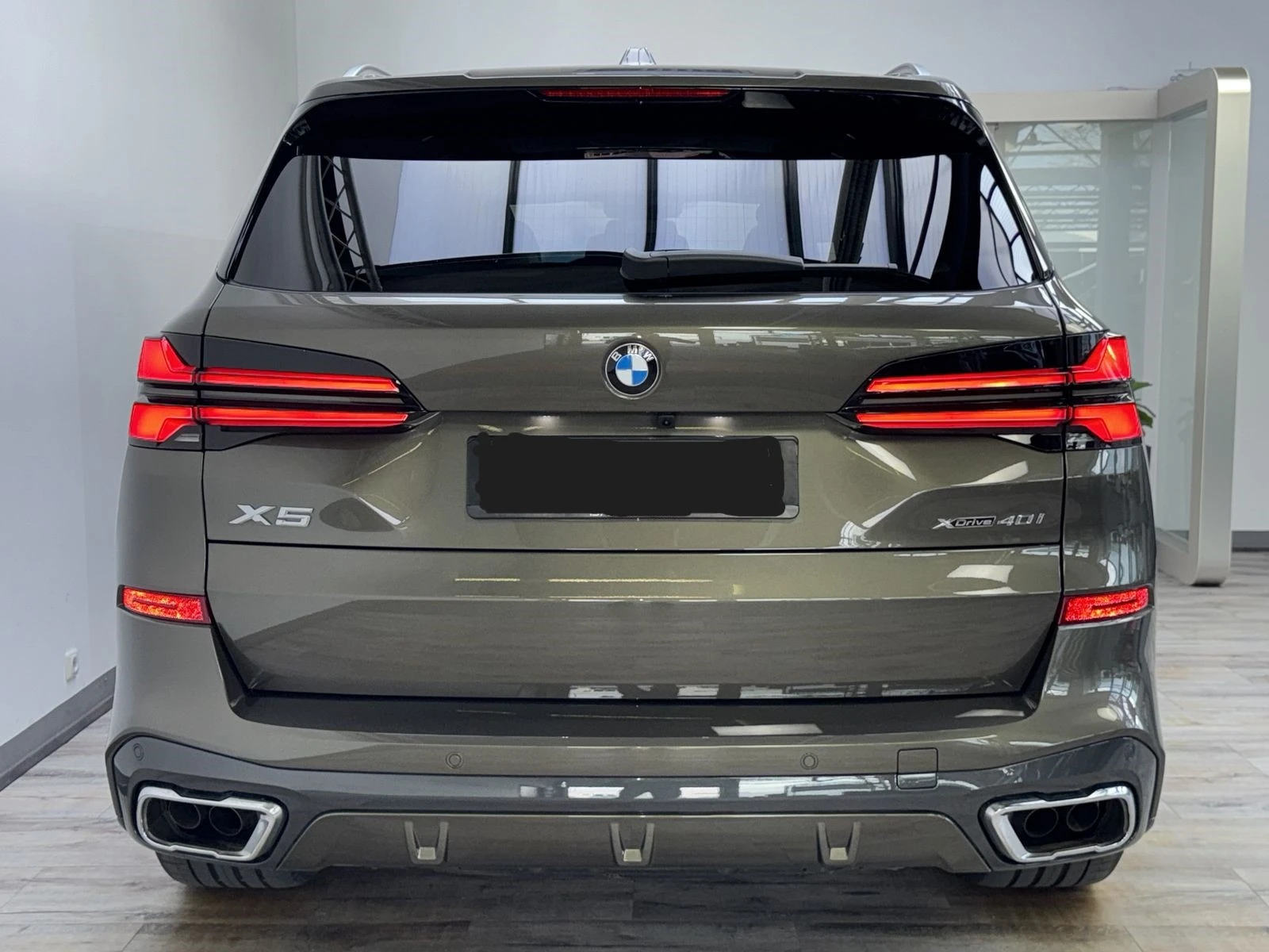 BMW X5 4.0i xDrive - изображение 3