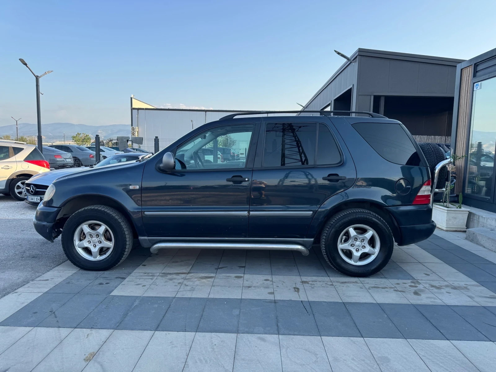 Mercedes-Benz ML 230  - изображение 7