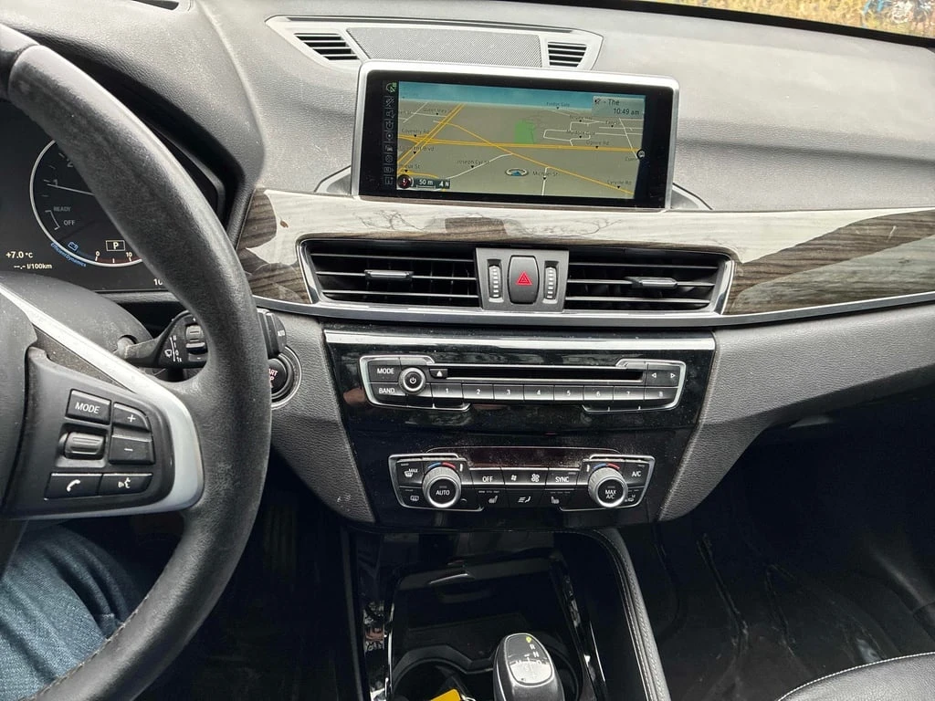 BMW X1 * xDrive28i * CARFAX * ��� ������������ ������ | Mobile.bg � ����������� 9