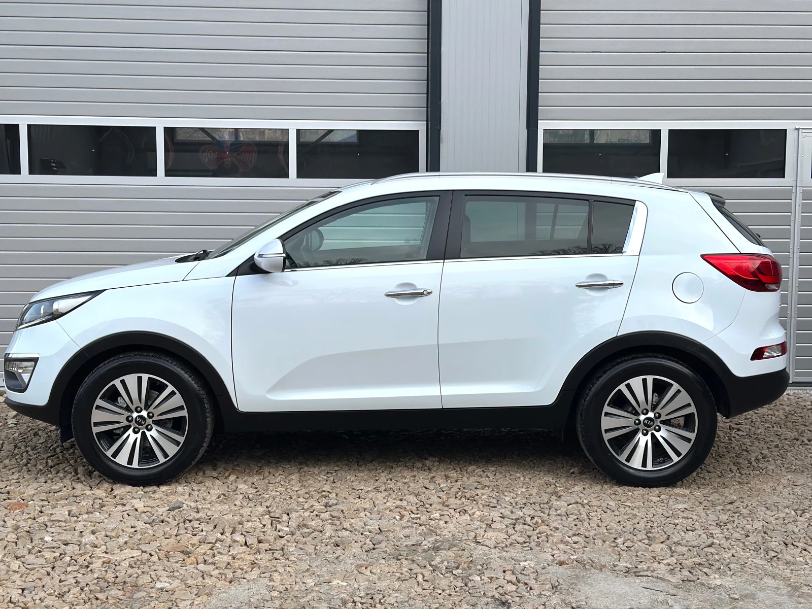 Kia Sportage 1.7CRDI ФЕЙСЛИФТ КАМЕРА КЛИМАТРОНИК КОЖА - изображение 8